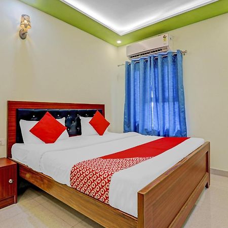 Hotel O Chauhan Palace Lakhnau Kültér fotó