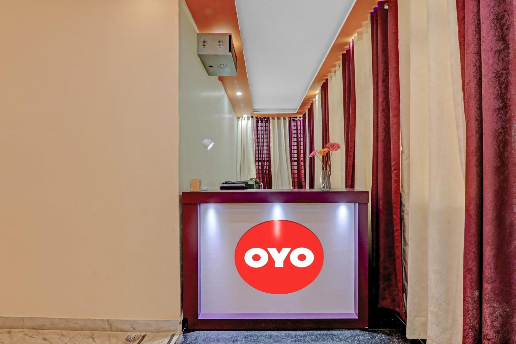 Hotel O Chauhan Palace Lakhnau Kültér fotó