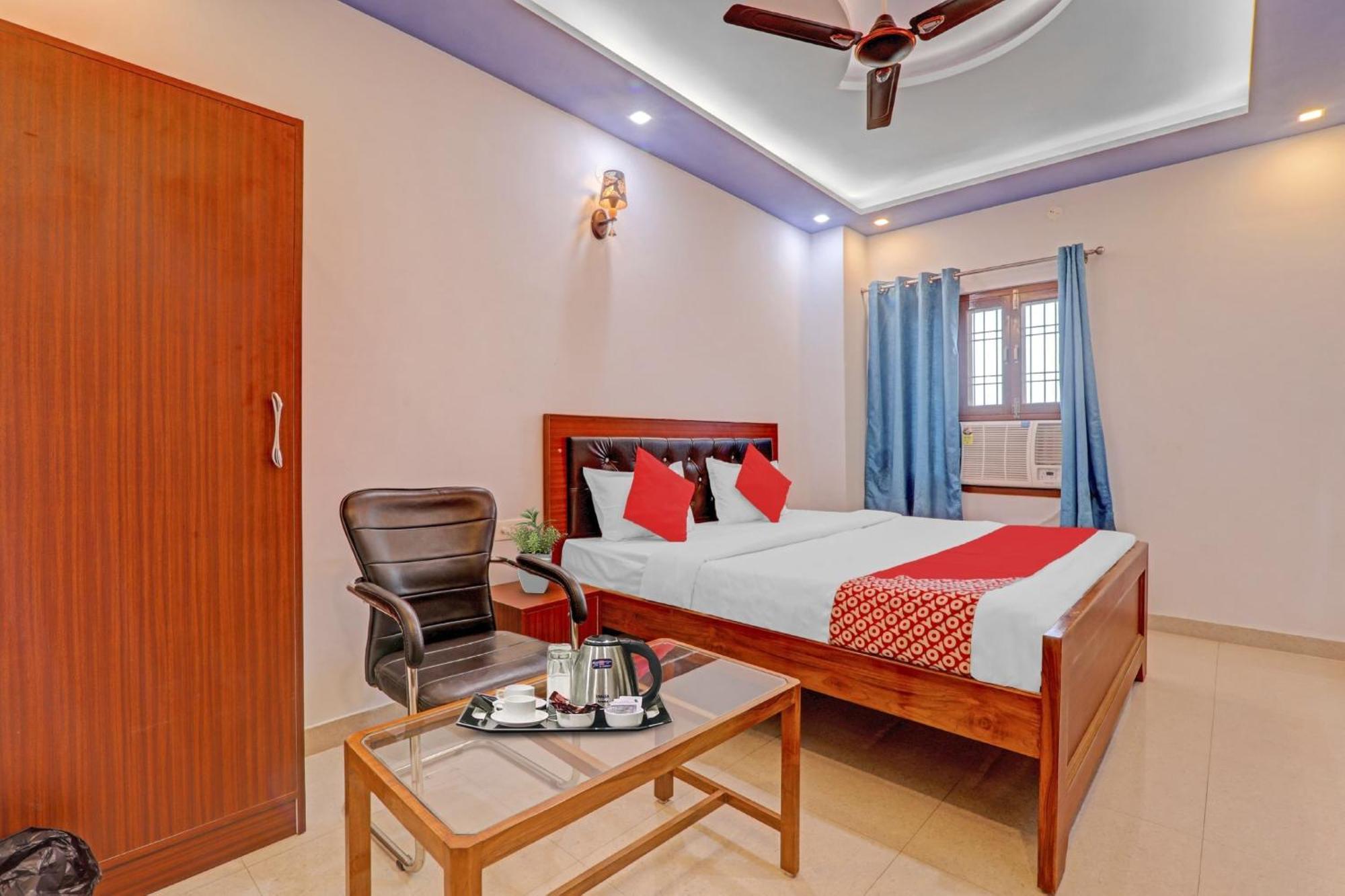 Hotel O Chauhan Palace Lakhnau Kültér fotó